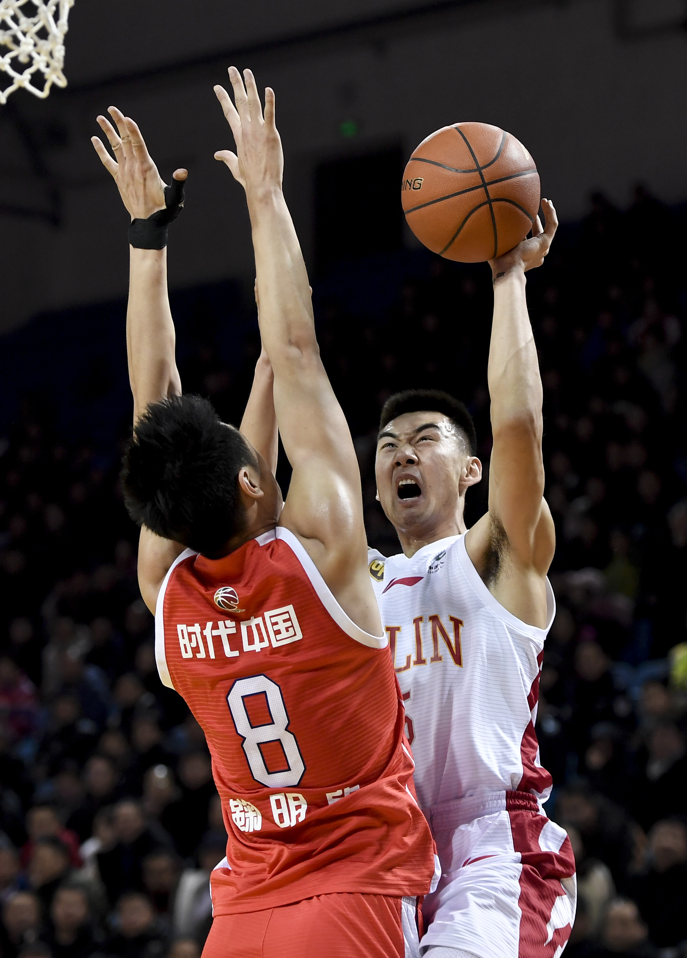 骄傲与挑战 骄傲与挑战