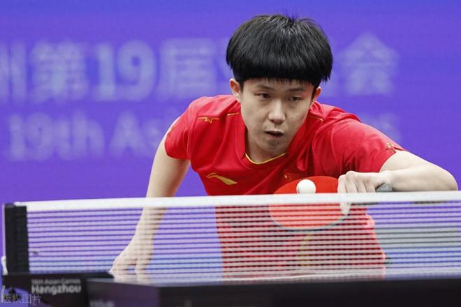 处境尤为尴 处境尤为尴