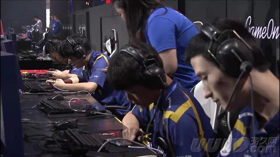 既折射出竞 既折射出竞